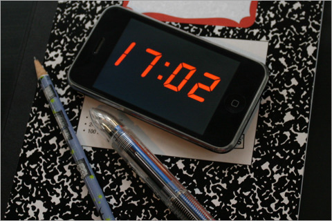 おすすめiphone Ipod Touch用時計アプリ10選 フォントブログ